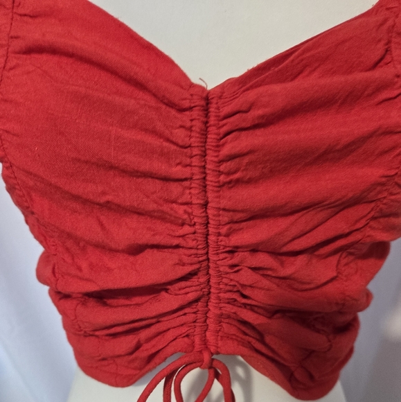 Japna Red Ruched Cap Sleeve Crop Blouse - Picture 4 of 7